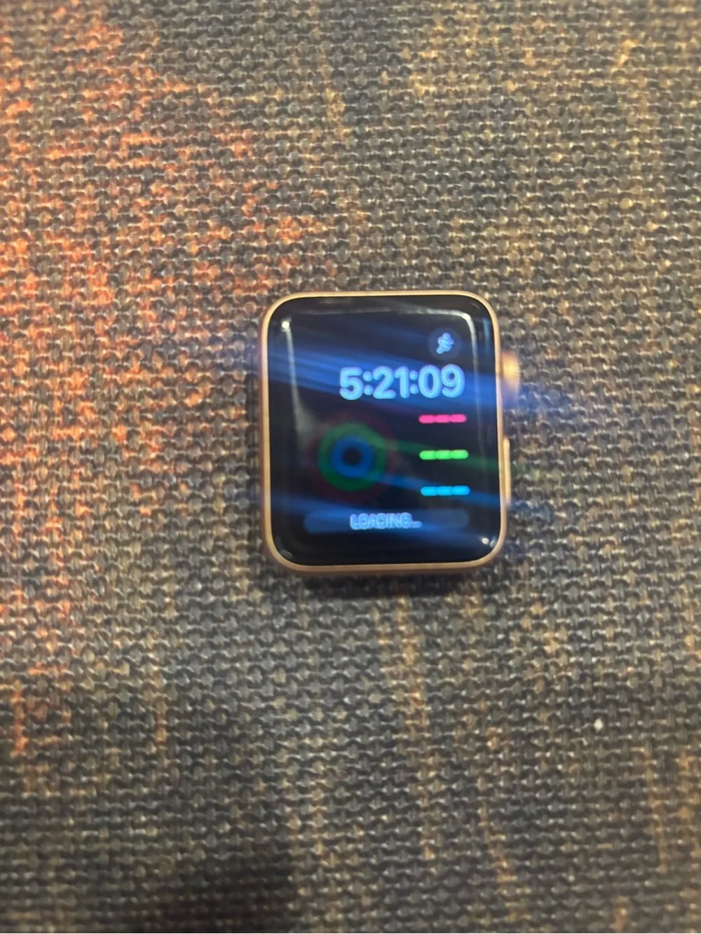 Apple Smartwatch in Rose Gold Series 3 38 mm works perfect